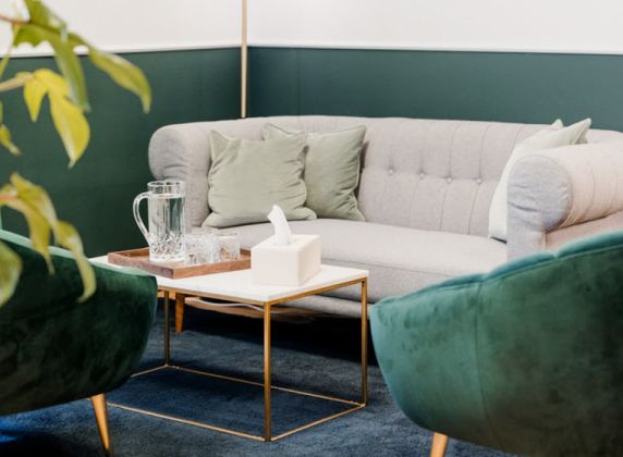 Sitzgruppe f&uuml;r Paartherapie